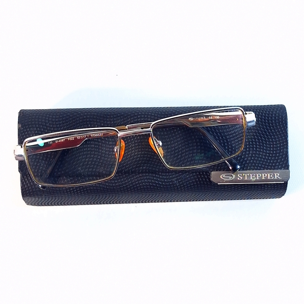 Stepper Titanium Rectangular Eyeglass Mens Unisex Frames SI-4087
